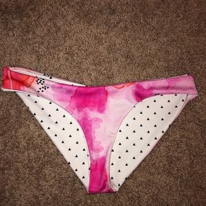 Swimsuit bottoms: SUPER CUTE AND UNIQUE